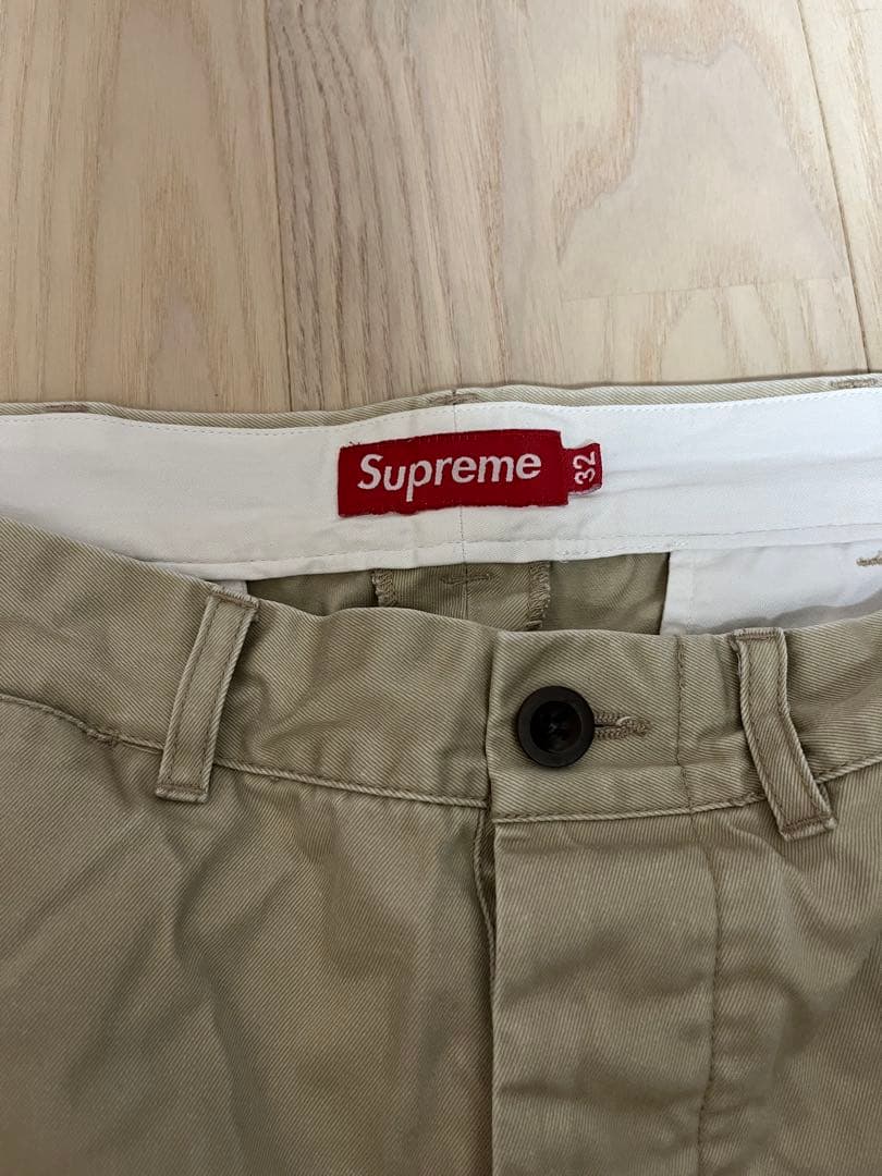 supreme チノパン　ベージュ
