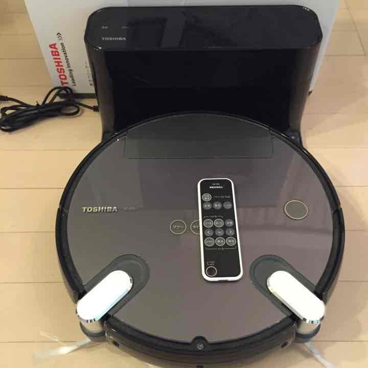 お掃除ロボットTOSHIBA