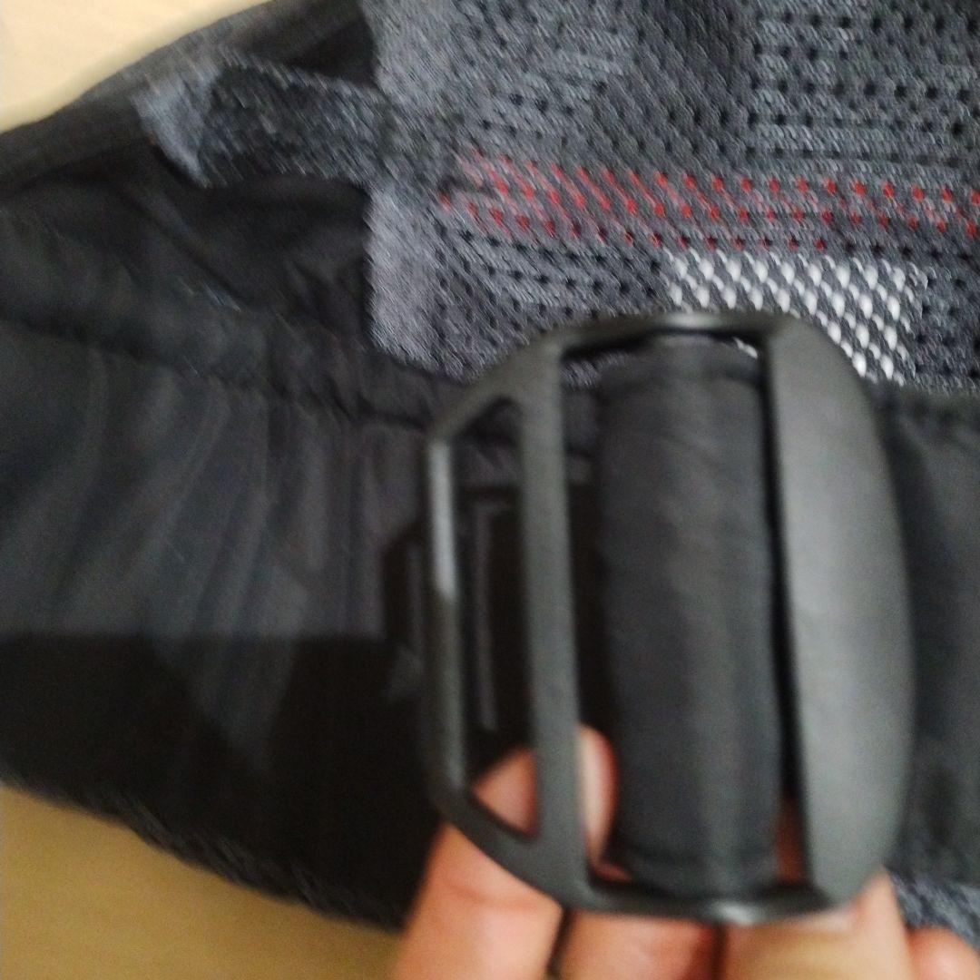 BabyBjörn 抱っこ紐 Harmony