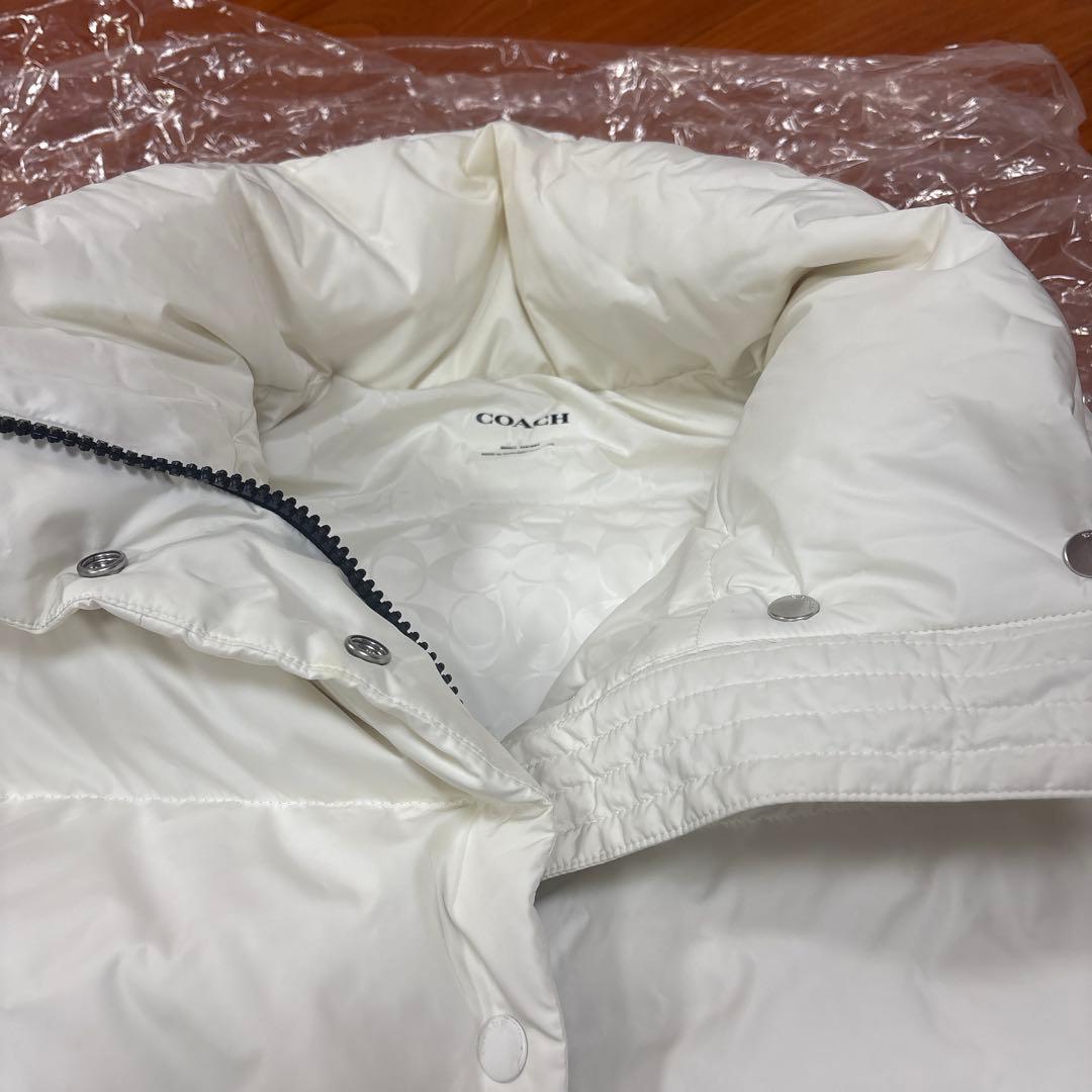 コーチダウンベスト