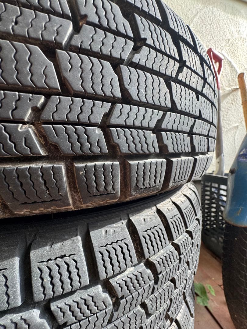 DUNLOP 155/65R14 スタッドレス タイヤセット　日産デイズ