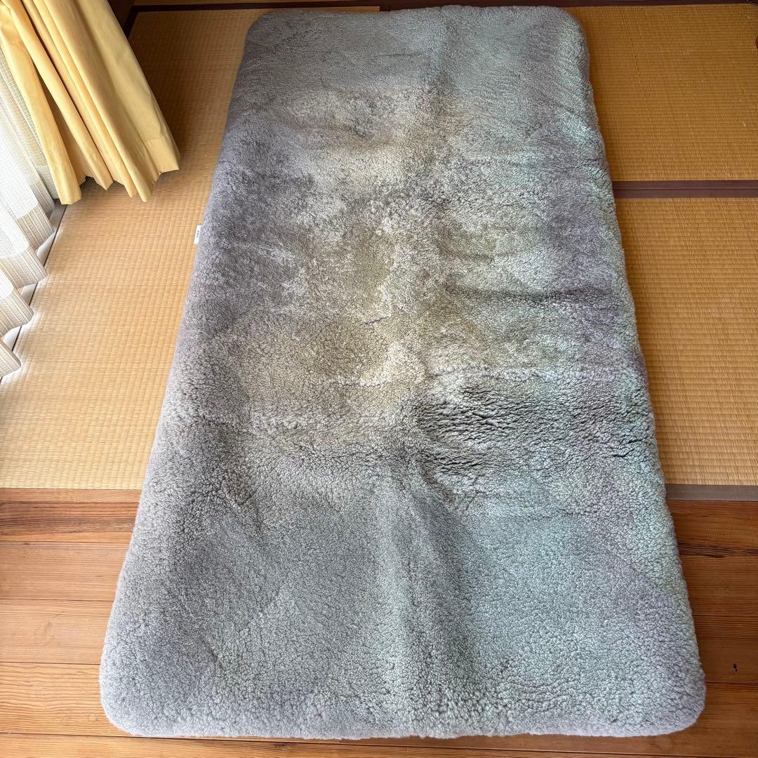 ムートンシーツ シングル ニチロ毛皮 西川 グレー クリーニング済み 付属品あり