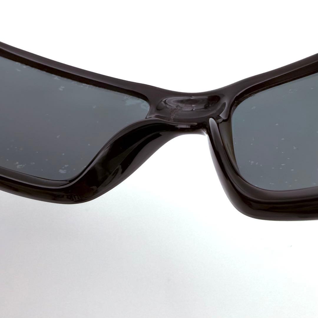 OAKLEY オークリー　FUEL CELL サングラス　スクエア　偏光レンズ