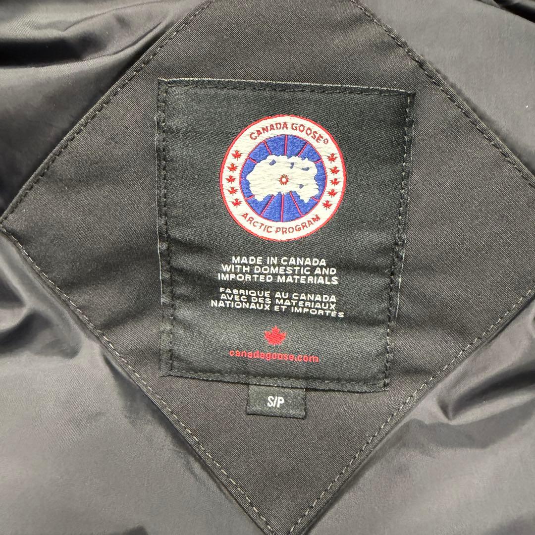 カナダグース　ダウンベスト　4154M Sサイズ　ブラック