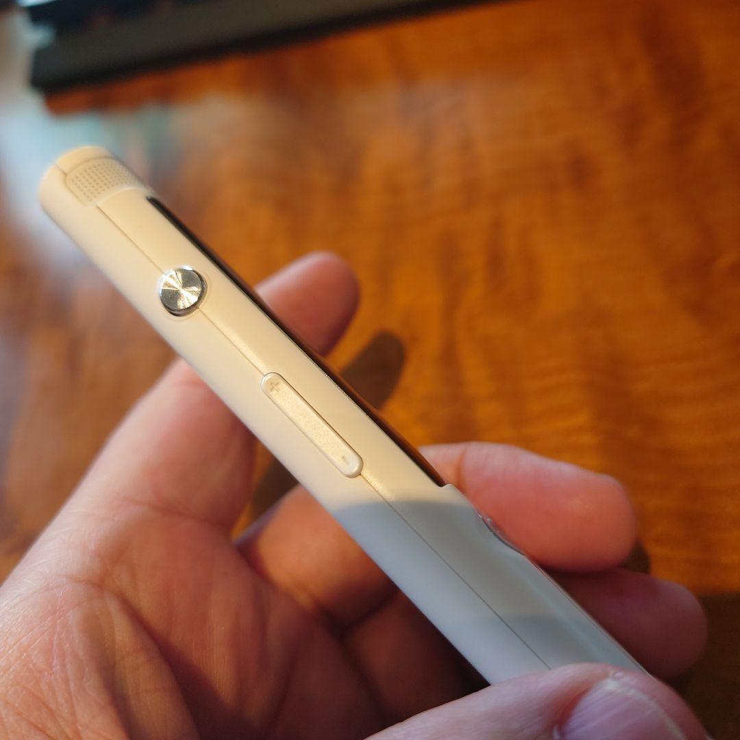 【美品】自動翻訳機ez:commu TR-E18-01-WH