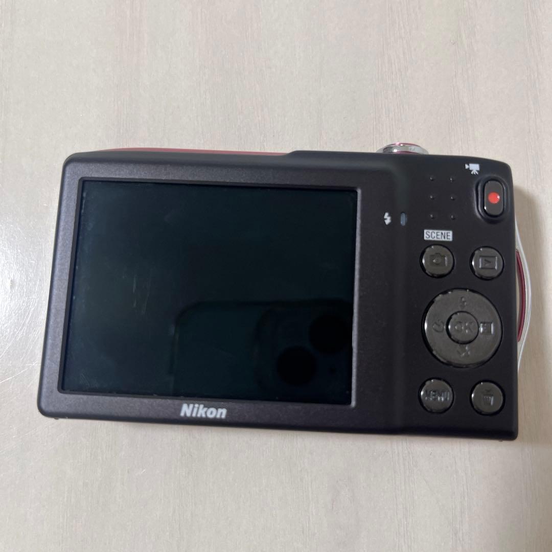 ニコン　Nikon COOLPIX S3300 ストロベリーピンク デジカメ
