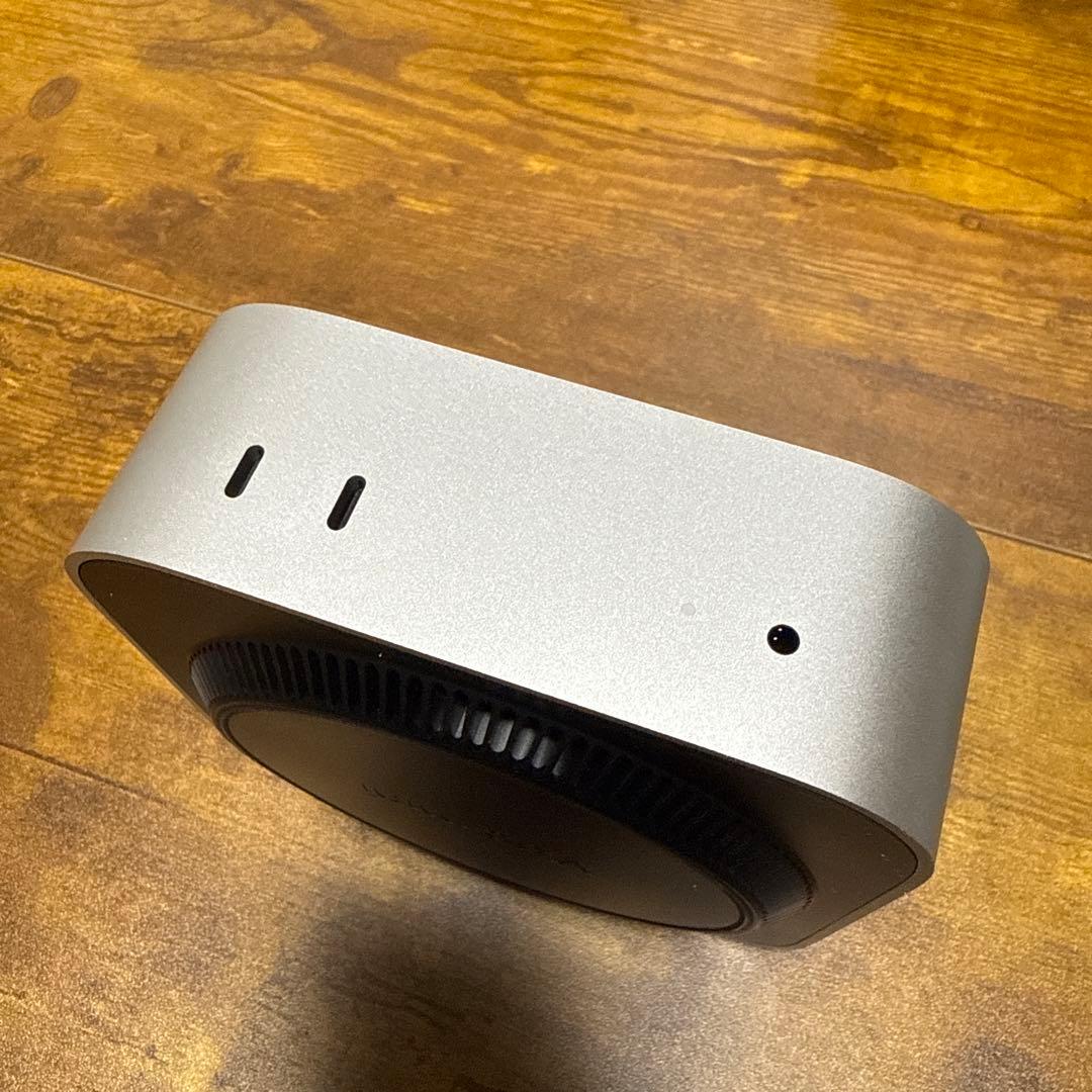 M4 Mac mini 24メモリ 512GB ＋保護ケース