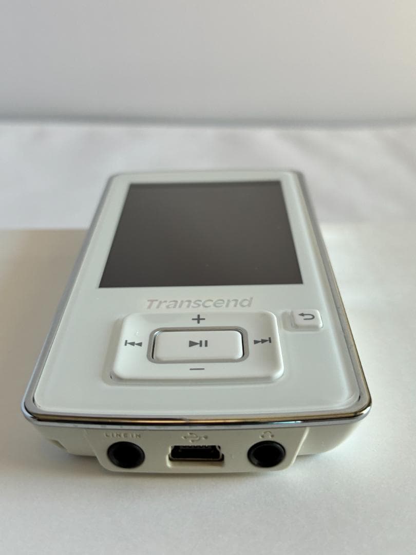 【殆ど未使用・美品】 Transcend MP3プレーヤー MP870 8GB