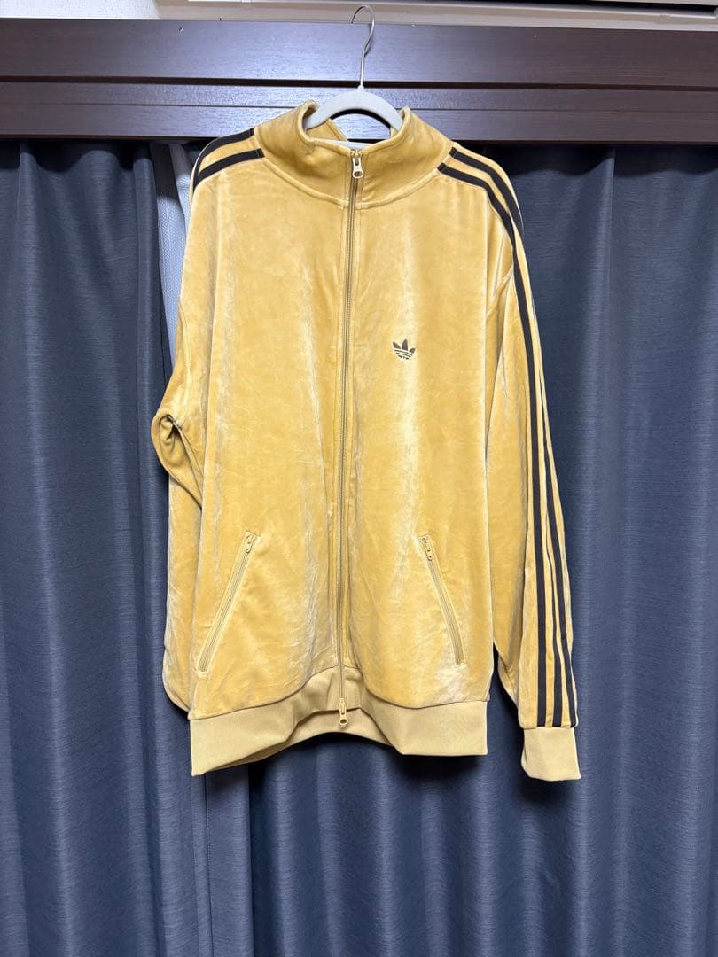 極美品adidas ベロア　マスタード　イエロー　トラックジャケット　M