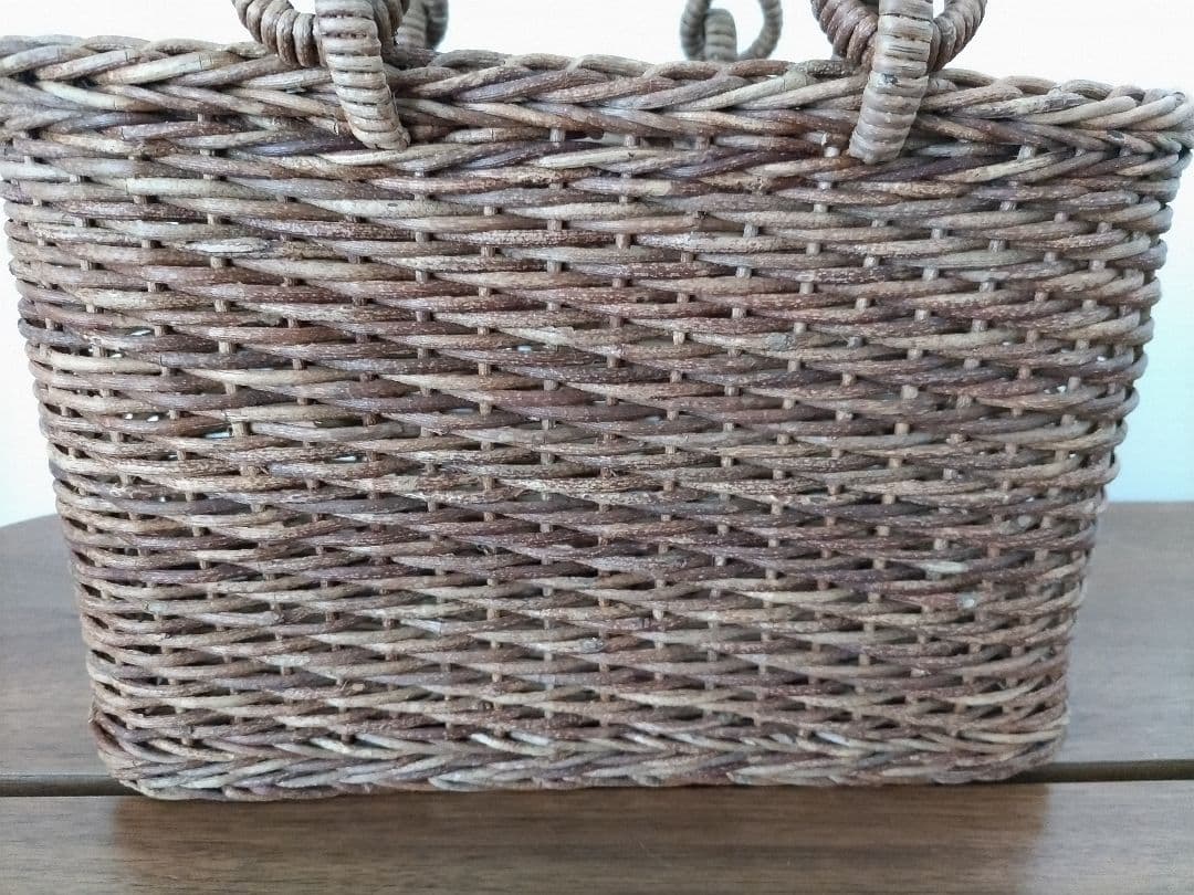 青森　宮本工芸　あけびカゴバッグ