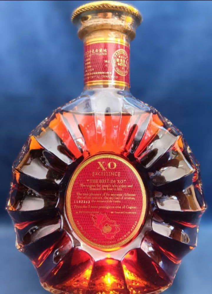 レミーマルタン　XO　エクセレンス　コニャック　グラス2点付き　古酒　ブランデー