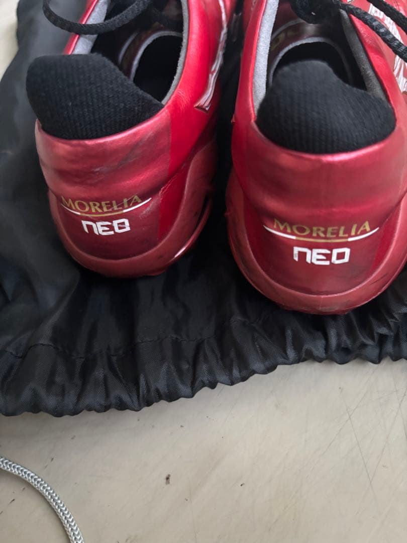 モレリアネオ4 赤