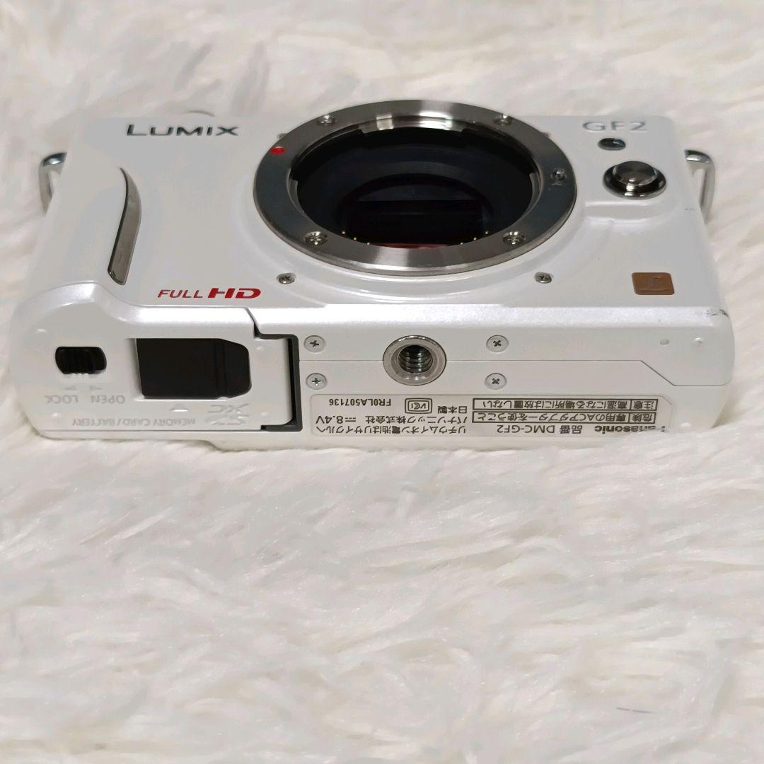 【人気カラー】Panasonic LUMIX GF2 ミラーレスカメラ