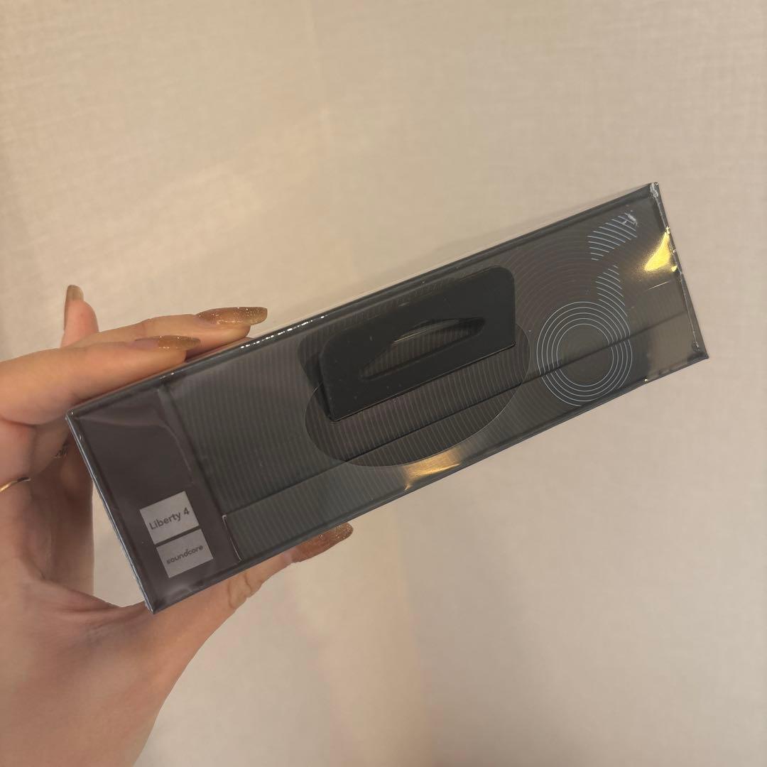 【新品未開封】Anker Soundcore Liberty 4 ホワイト