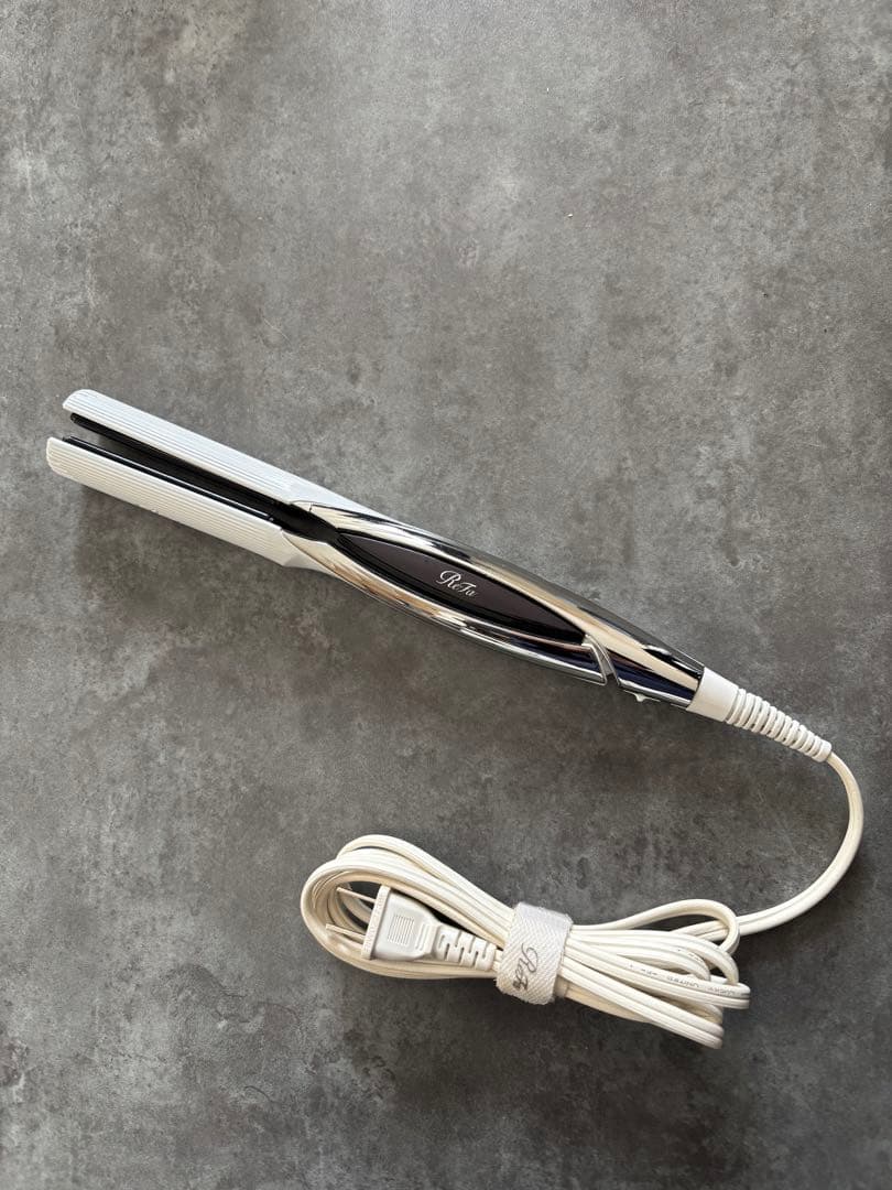 【⭐️箱不要¥500割引】MTG リファ　ReFa ストレートヘアアイロン①