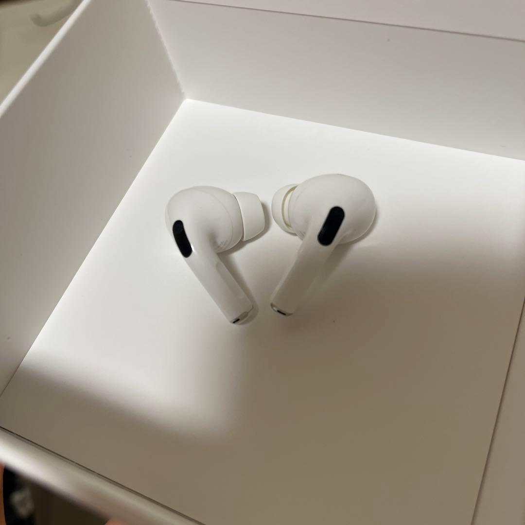 Apple AirPods Pro 第二世代 本体 箱有り