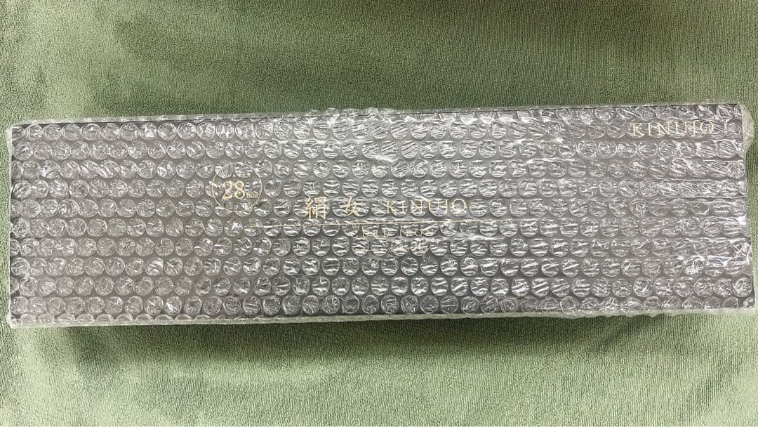 絹女 KINUJO KC028 カールヘアアイロン 28mm 新品未使用。