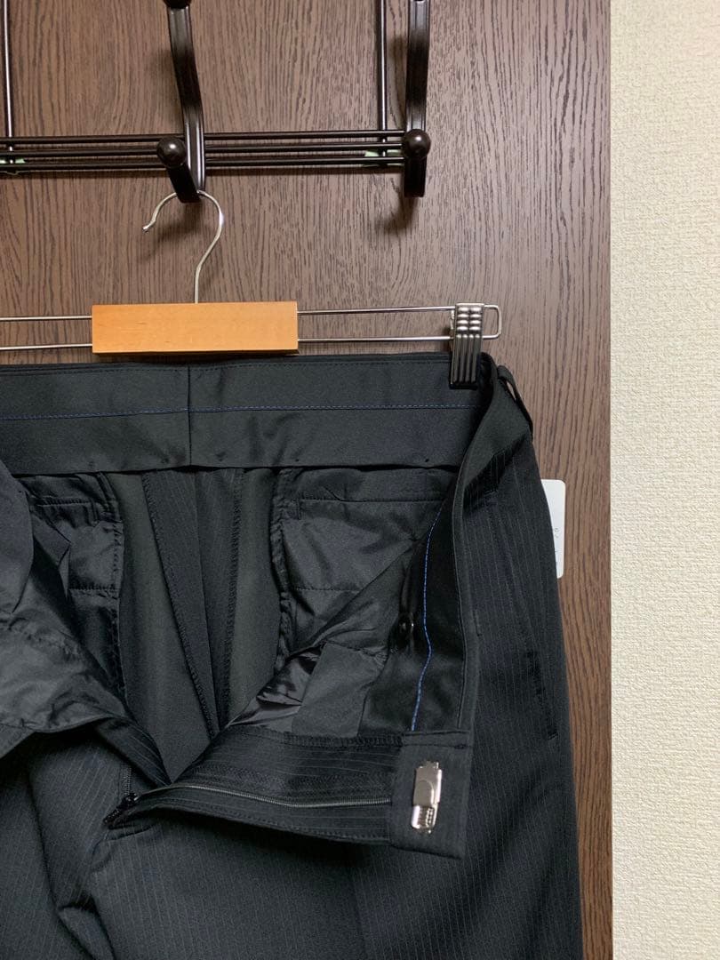 AB7新品未使用！超快適ストレッチ2パンツスーツ！ウォッシャブル！ブラック！小訳