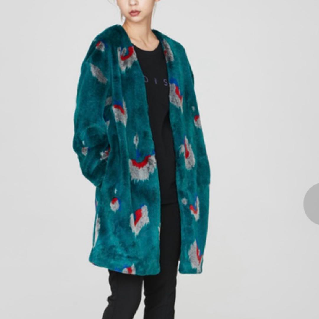 極美品✨TRUNO 総柄　高級ファーノーカラーコート孔雀柄 定価¥46,200