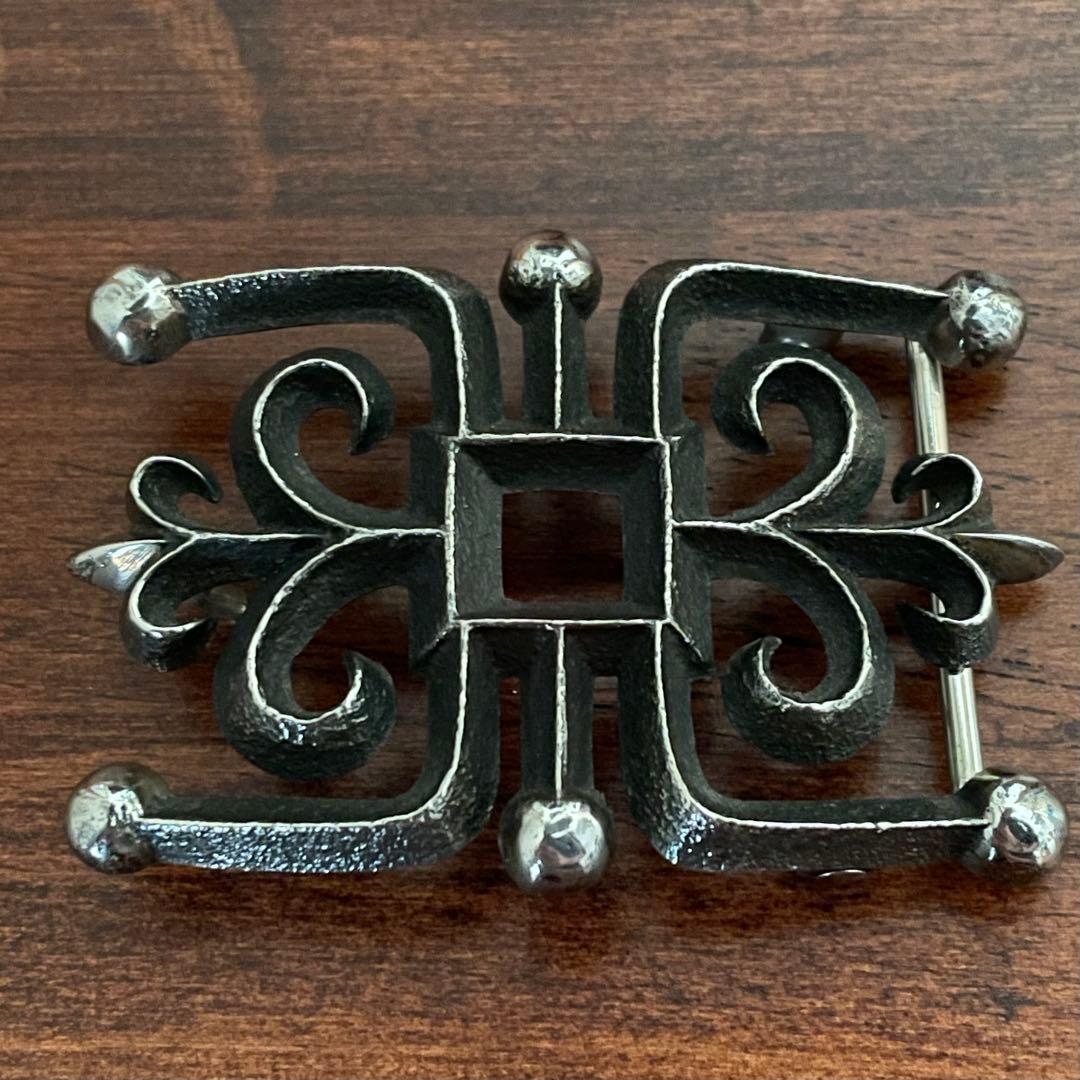 Aaron Anderson アーロンアンダーソン　トゥファキャスト　バックル