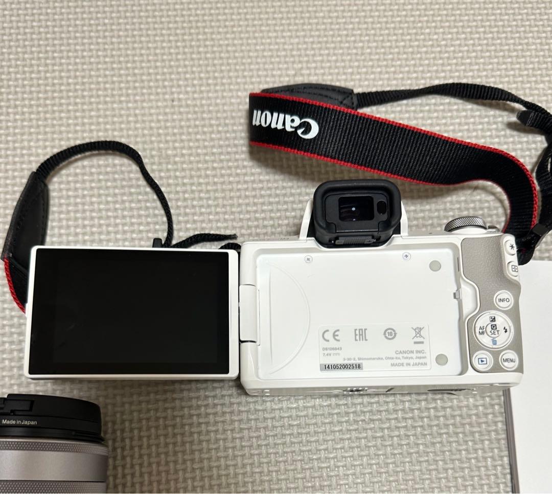 Canon EOS Kiss M2 ホワイト レンズ2本付き