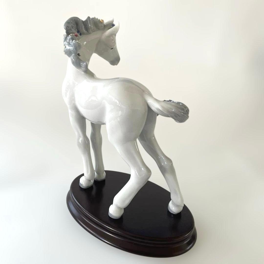LLADRÓリヤドロTheHorse 馬　ゾディアック 十二支 干支フィギュリン