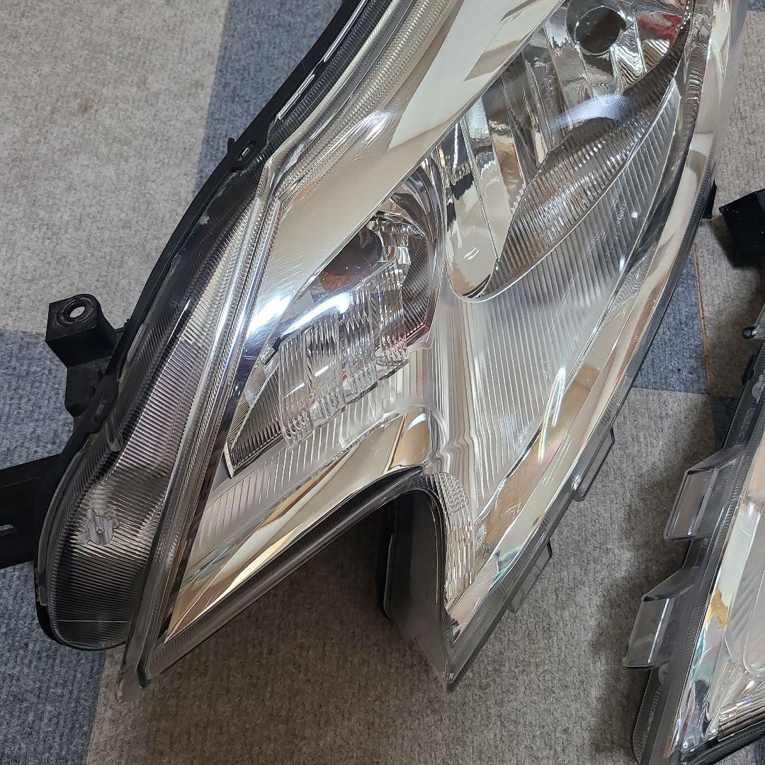 【日産 ノート E12】ハロゲンヘッドライト左右セット