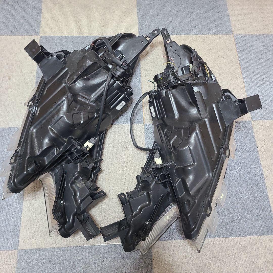 【日産 ノート E12】ハロゲンヘッドライト左右セット