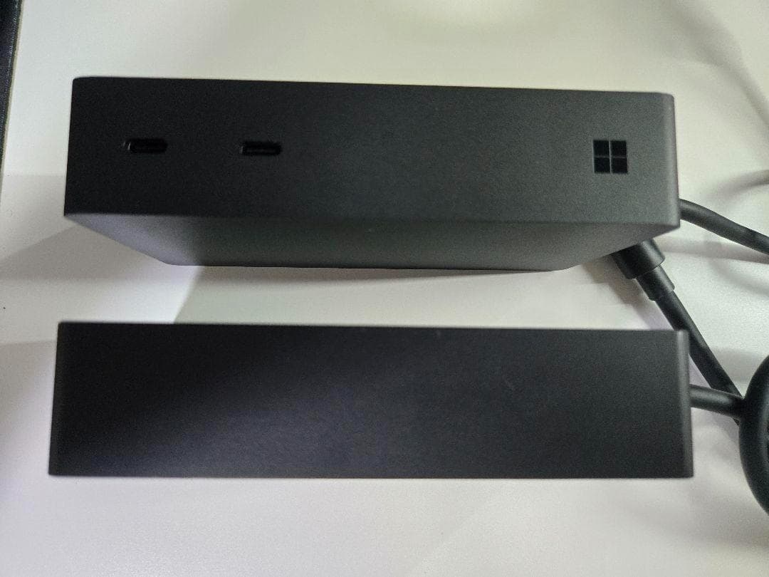 Microsoft surface dock2 ドッキングステーション 即日発送