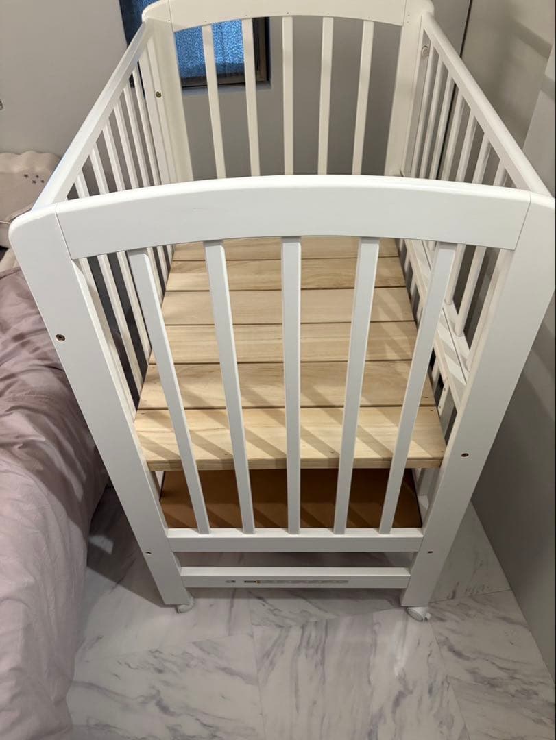 KOTOJI カトージ　ベビーベッド　ミニ　ハイタイプ　ホワイト　木製