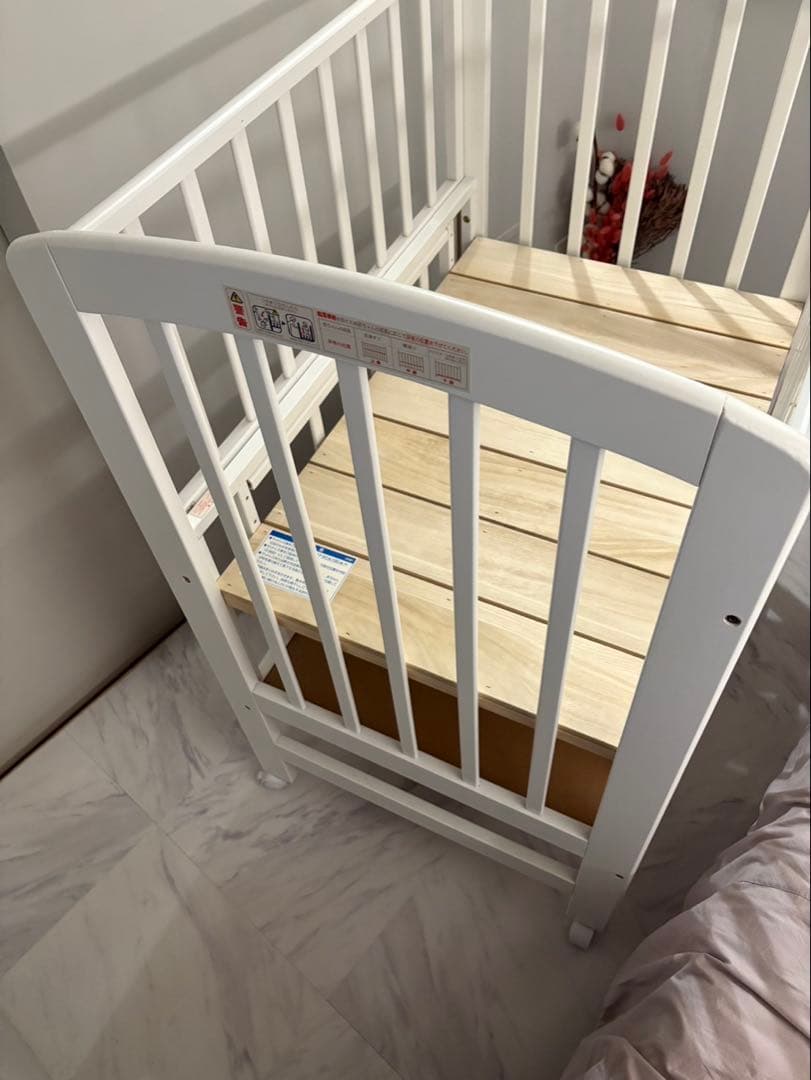 KOTOJI カトージ　ベビーベッド　ミニ　ハイタイプ　ホワイト　木製