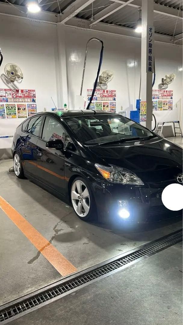 30プリウス USヘッドライト