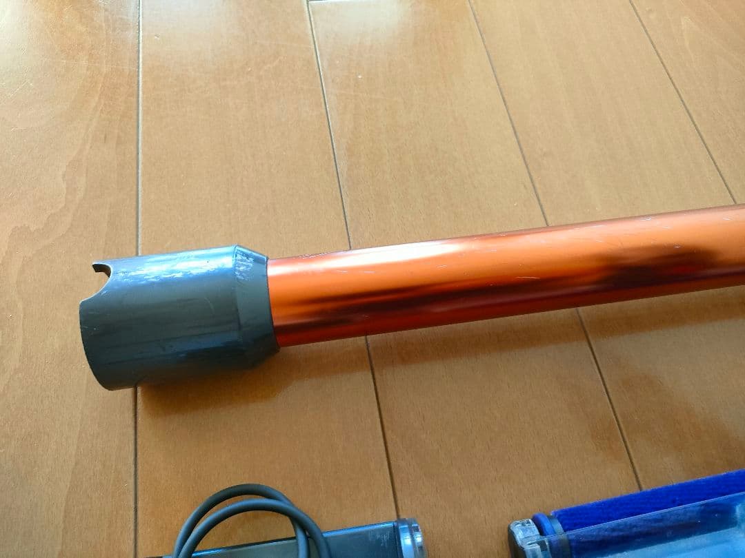 Dyson Cyclone V10 Fluffy コードレスクリーナー 掃除機