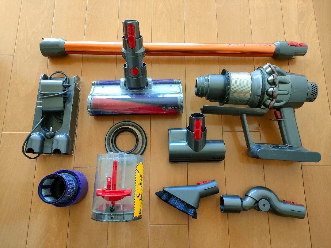 Dyson Cyclone V10 Fluffy コードレスクリーナー 掃除機