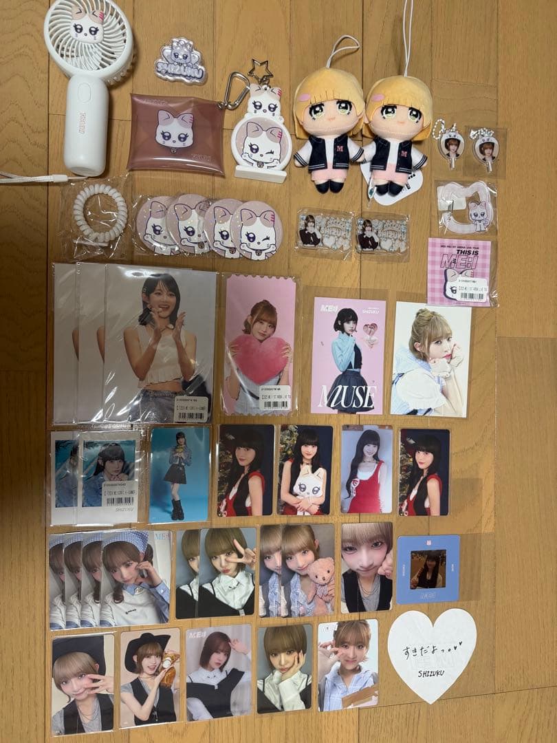 ME:I トレカ　グッズ