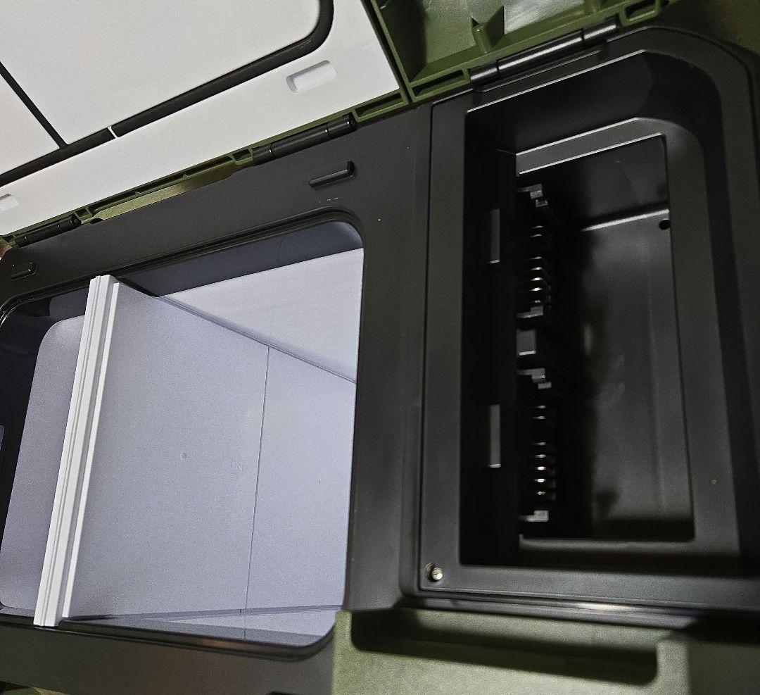 ハイコーキ冷温庫フォレストグリーン25L 蓄電池BSL36B18X4.0Ah付