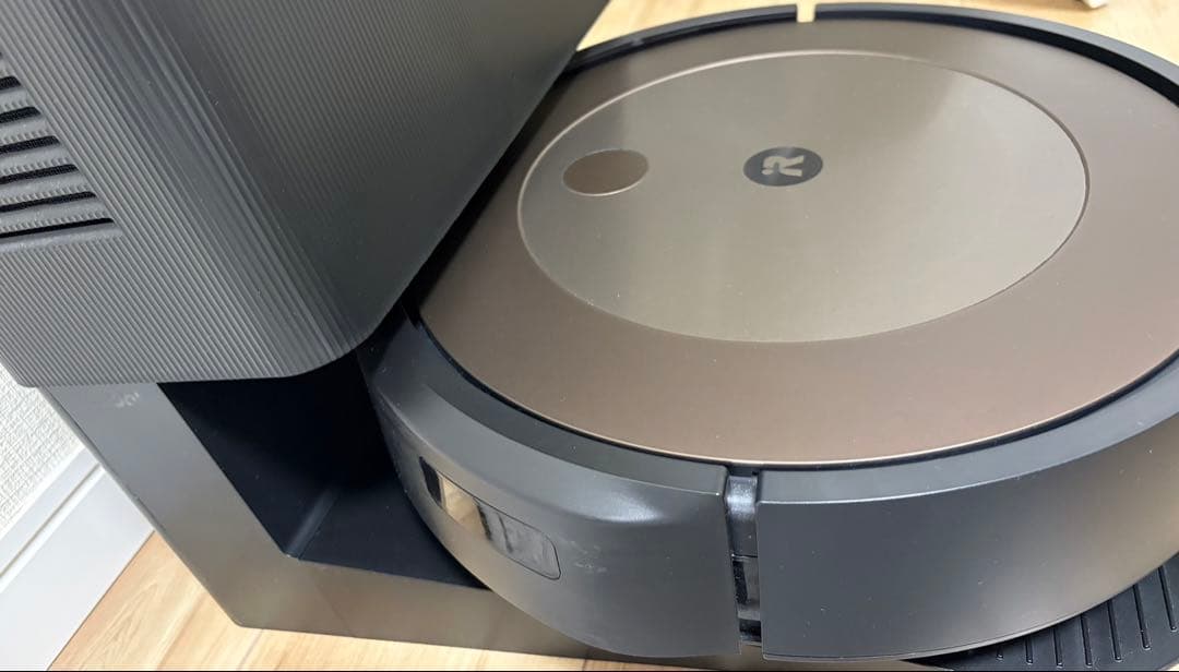 iRobot ルンバ j9+ グリーンベース（自動ゴミ収集機）セット