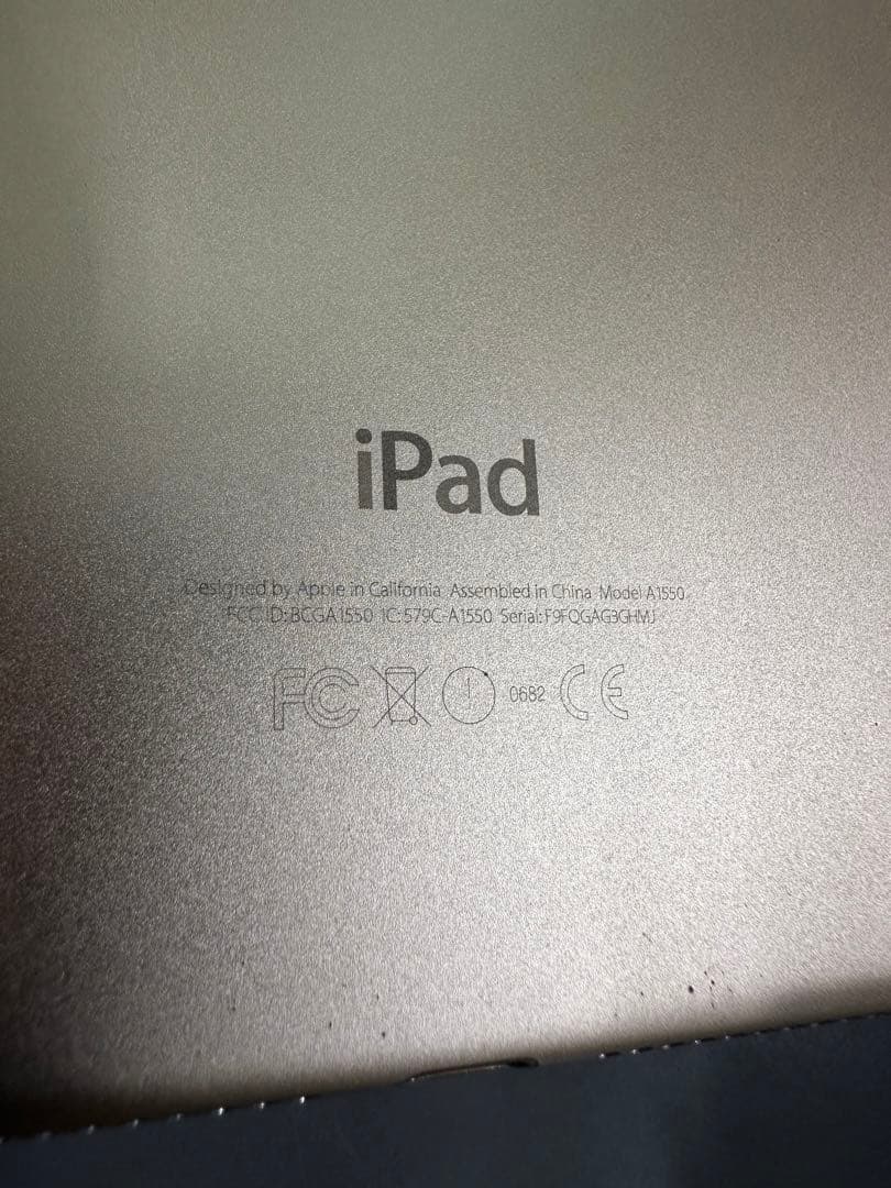 iPad mini4 Wi-Fi + Cellular ゴールド　Apple