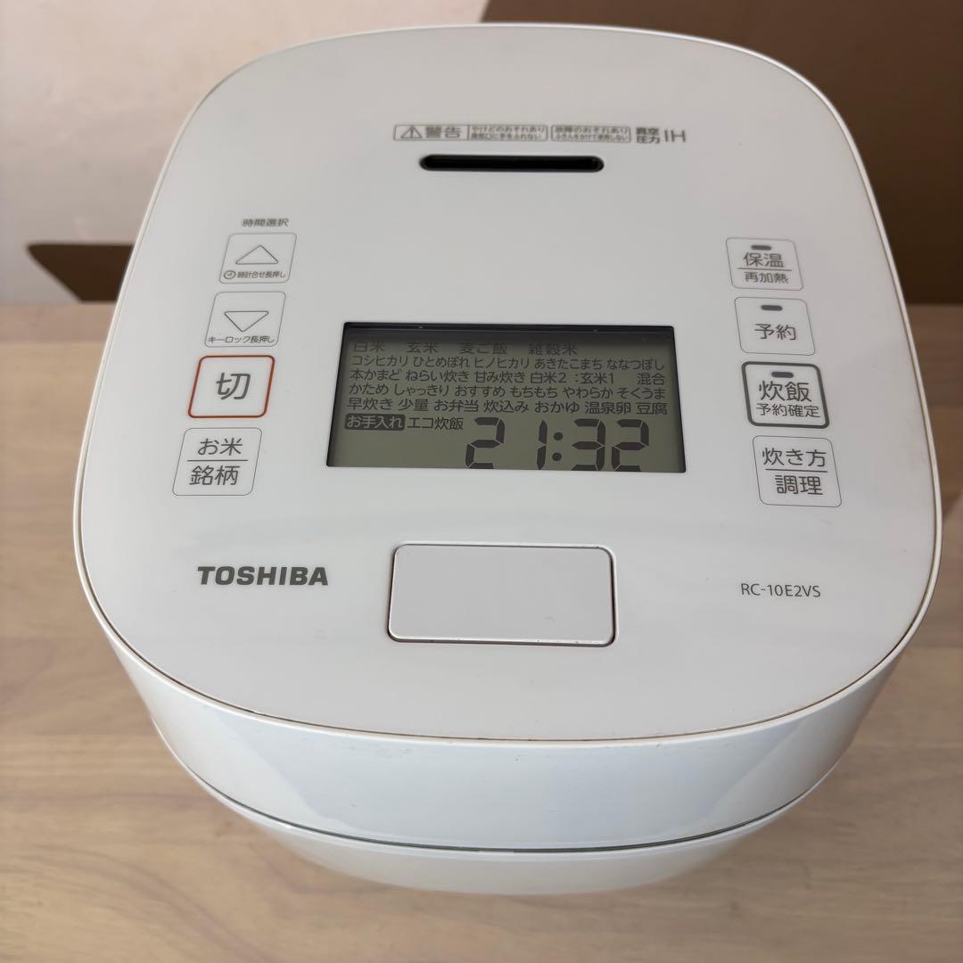 TOSHIBA RC-10E2VS 炊飯器 IH