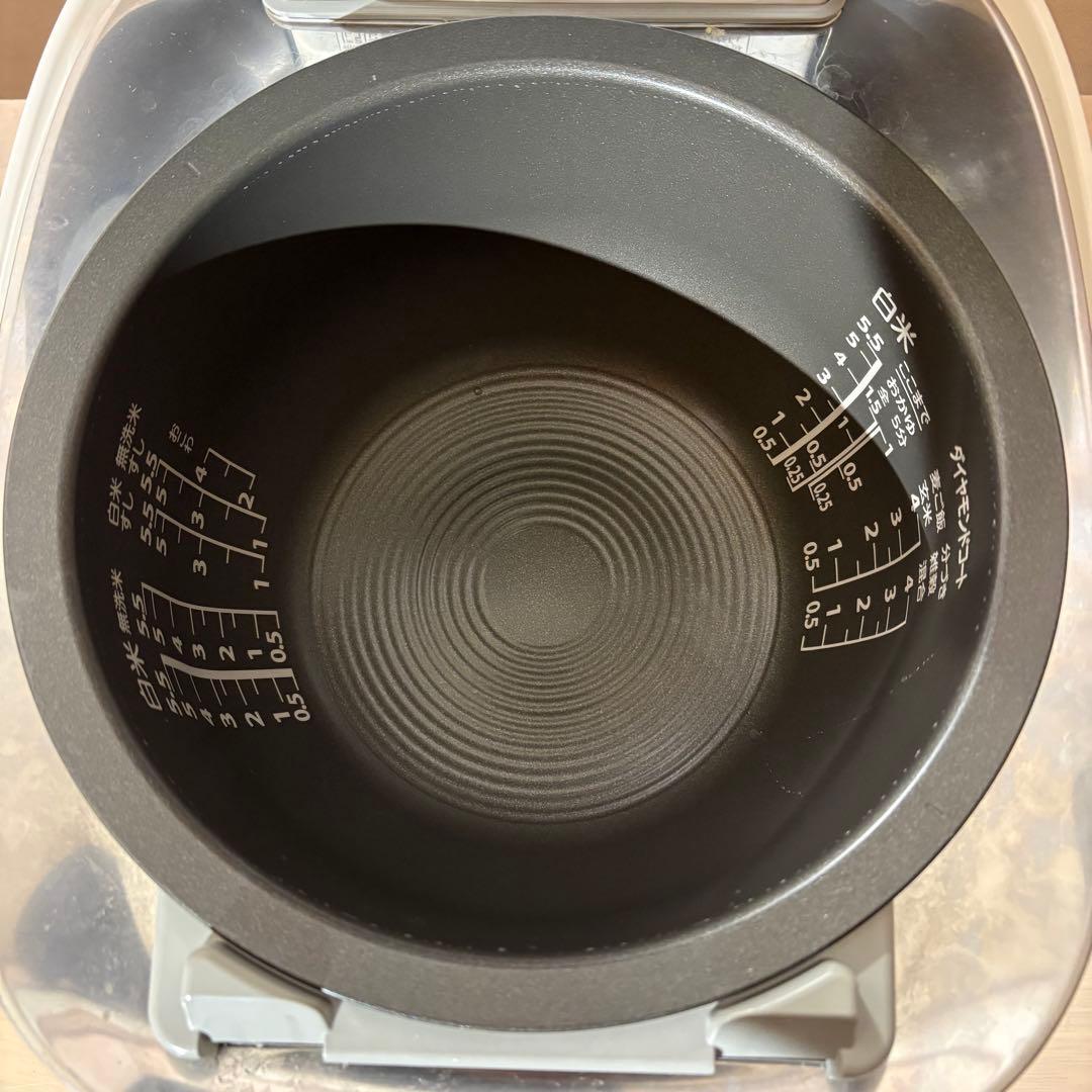 TOSHIBA RC-10E2VS 炊飯器 IH