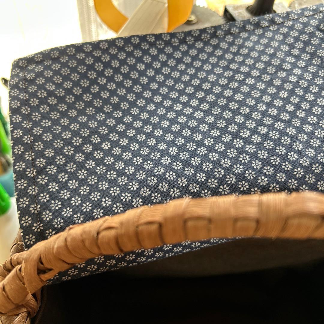 国産やまぶどうバック　　　23000円までならお下げします