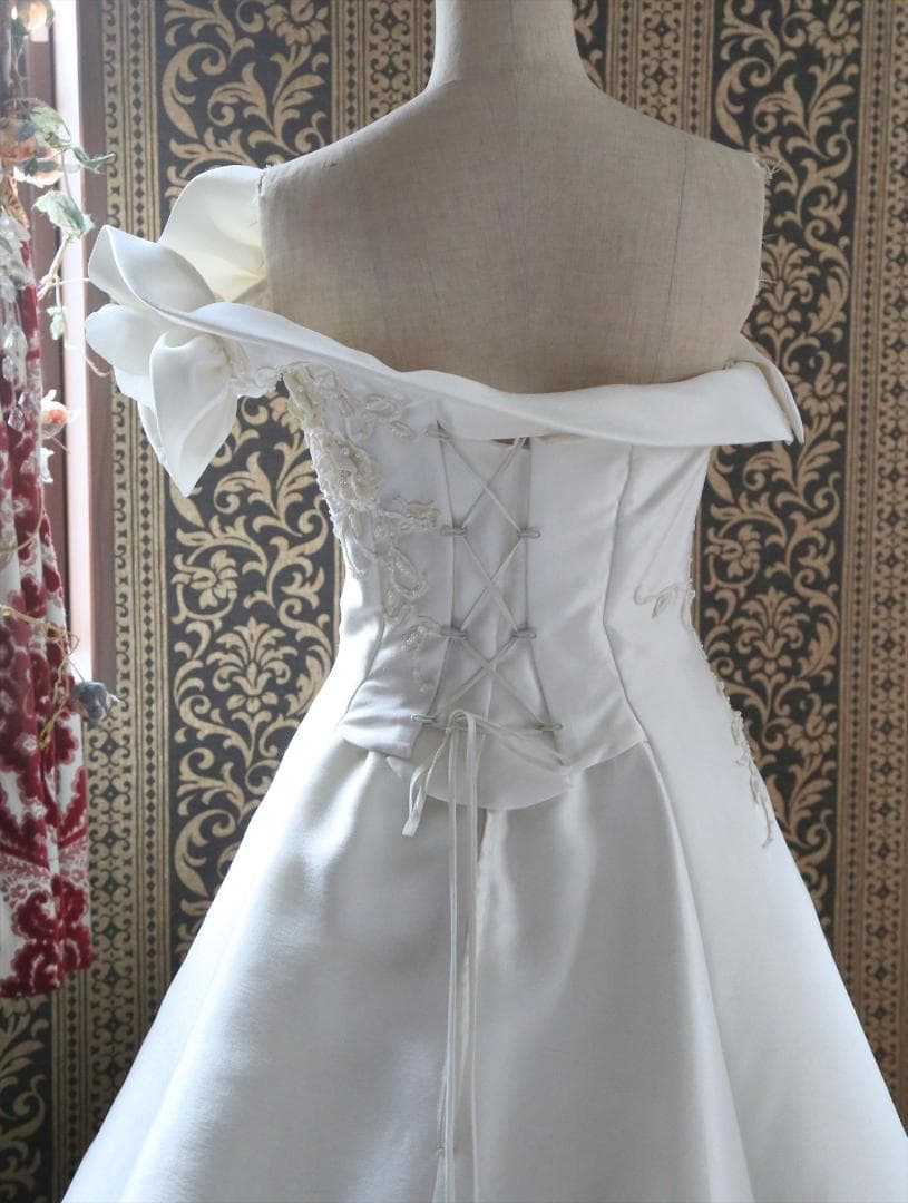 595グレースGRACEワンショルダー高級ウェディングドレス7号9号11号S～M