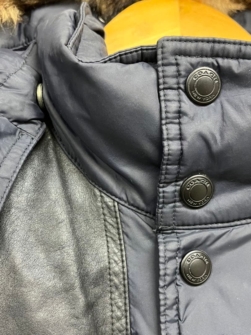 COACH コーチ レザー切り替え ダウンジャケット 紺 M メンズ