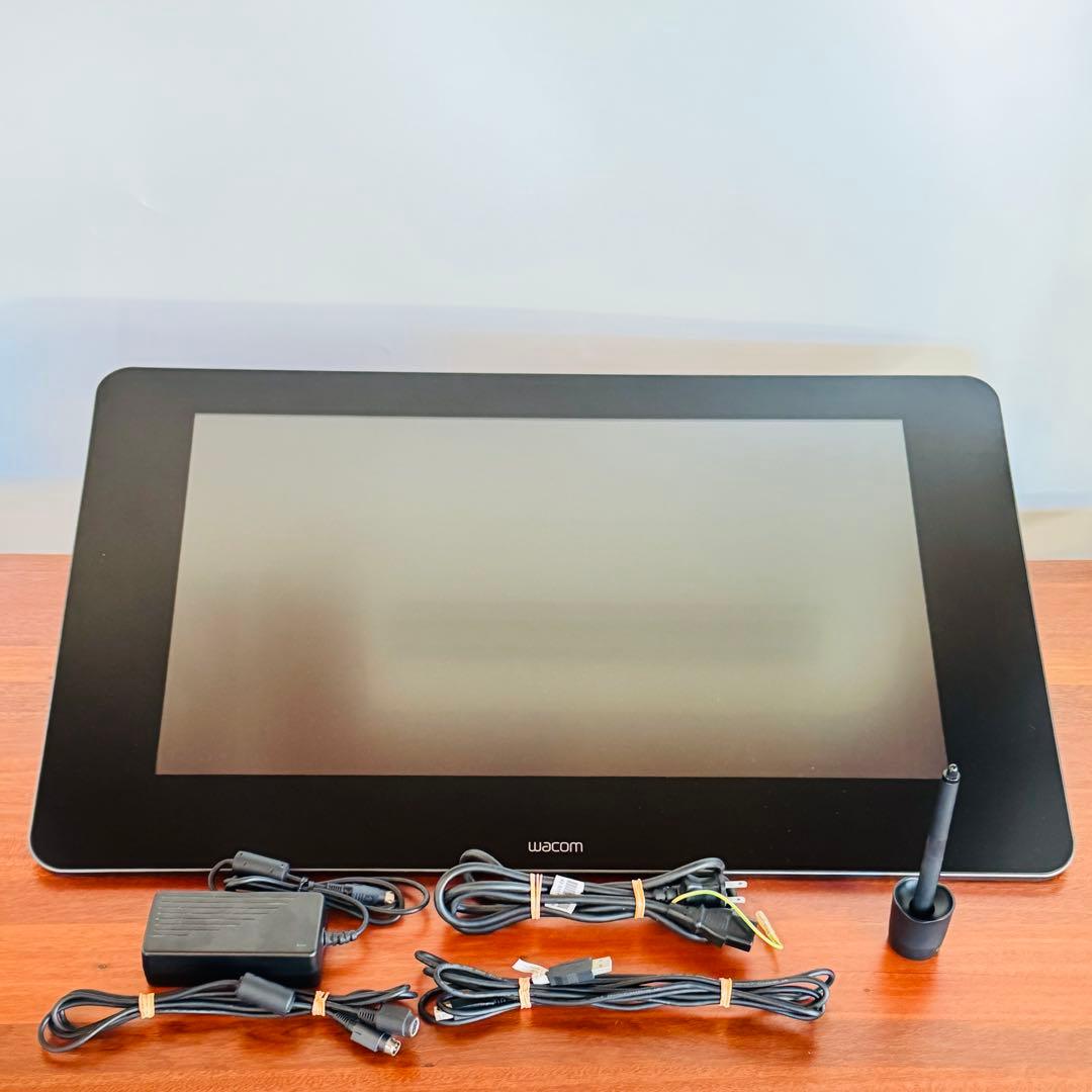 美品 Wacom Cintiq 27QHD 液晶ペンタブレット ワコム 液タブ