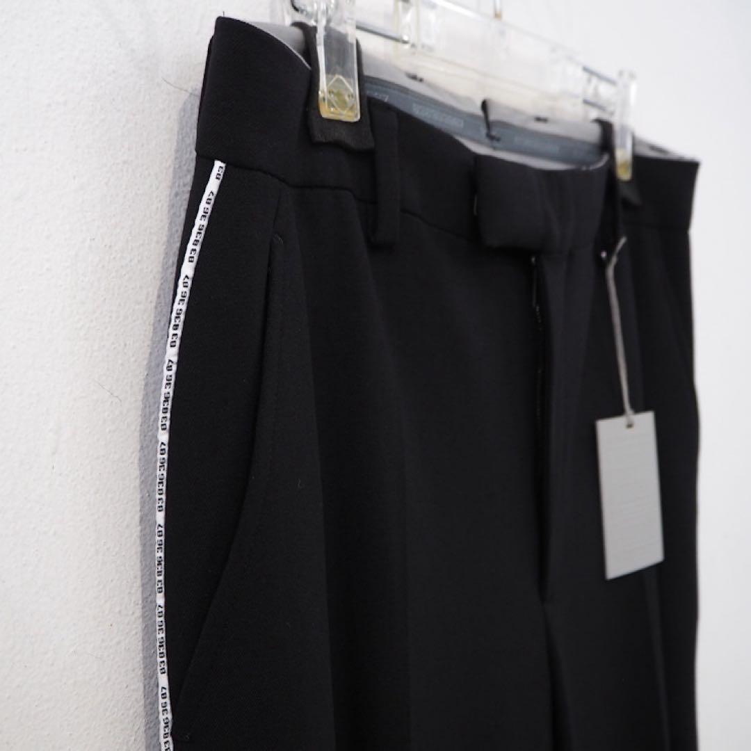 新品 定価21万 ヴェトモン VTMNTS 裾ジップ パイピング スラックス