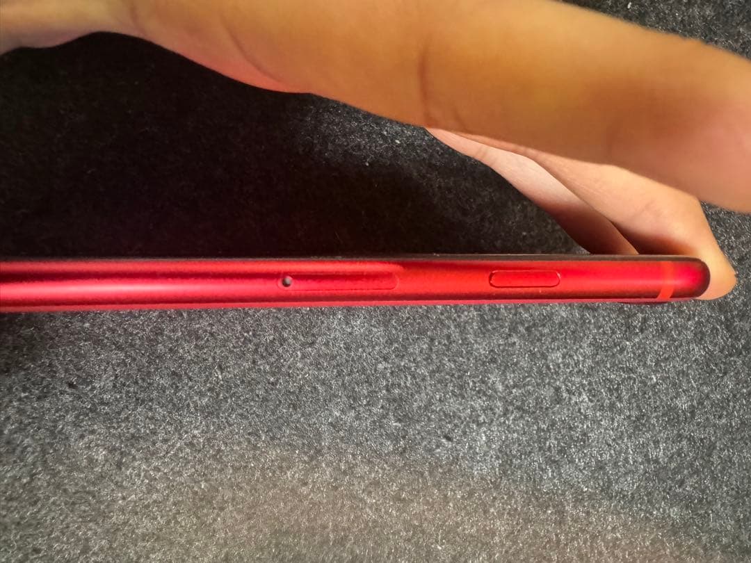 iPhone SE (第2世代) 赤色 SIMフリー 本体【最終値下げ！】