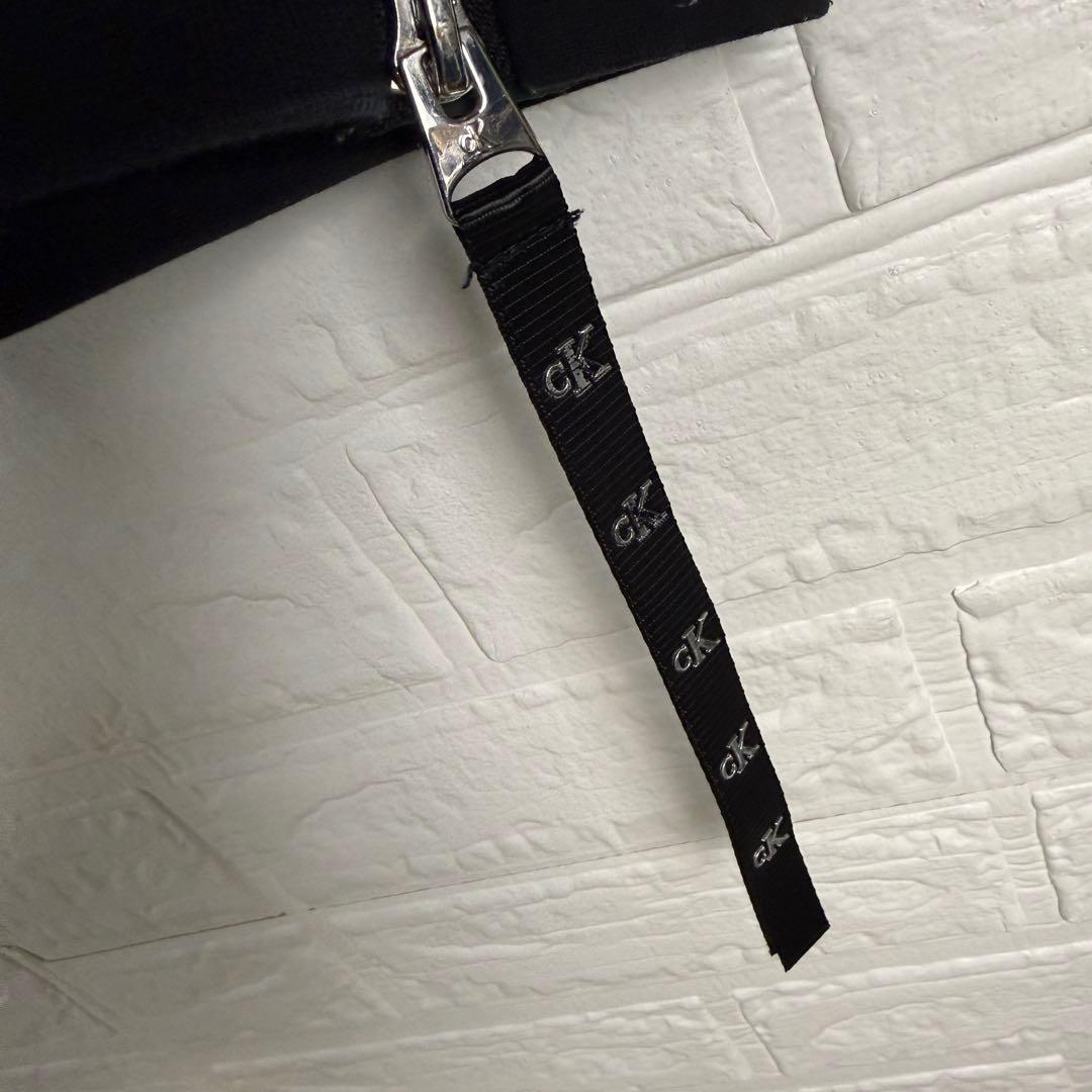 【極美品】   カルバンクライン cK トレーナー