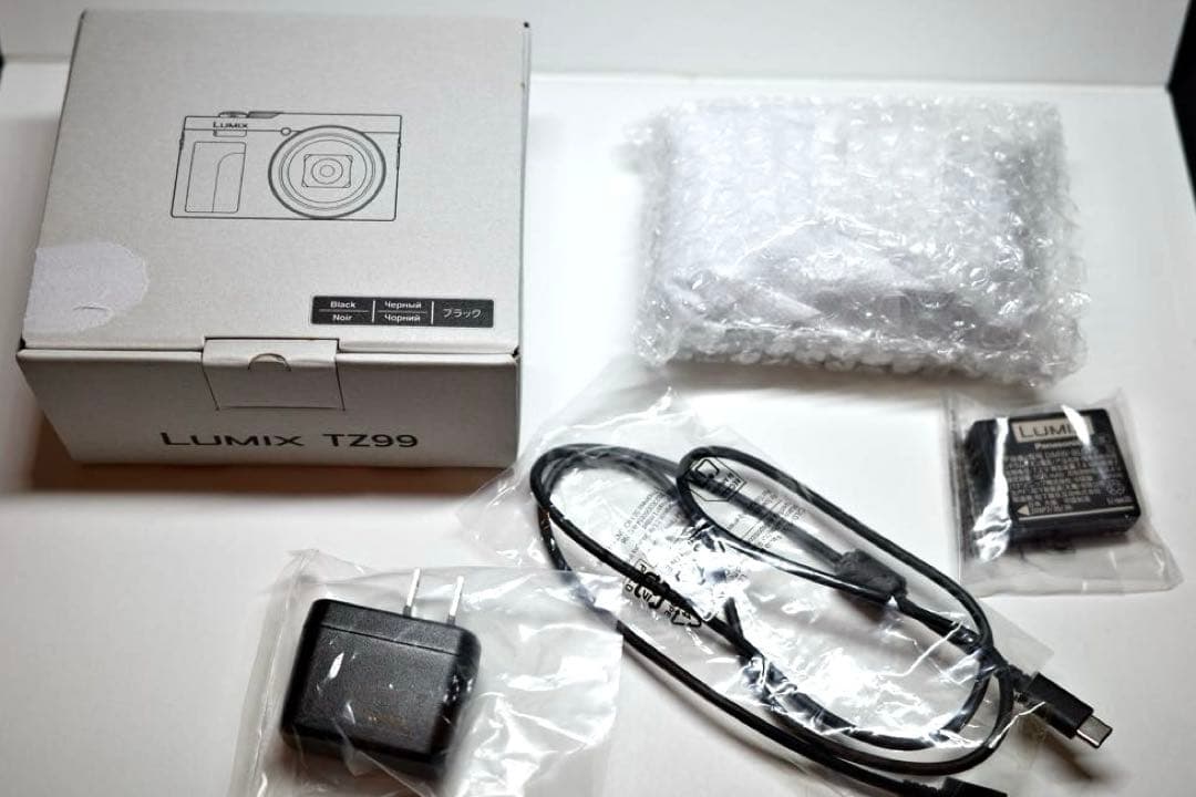 u*n様 Panasonic LUMIX DC-TZ99 美品