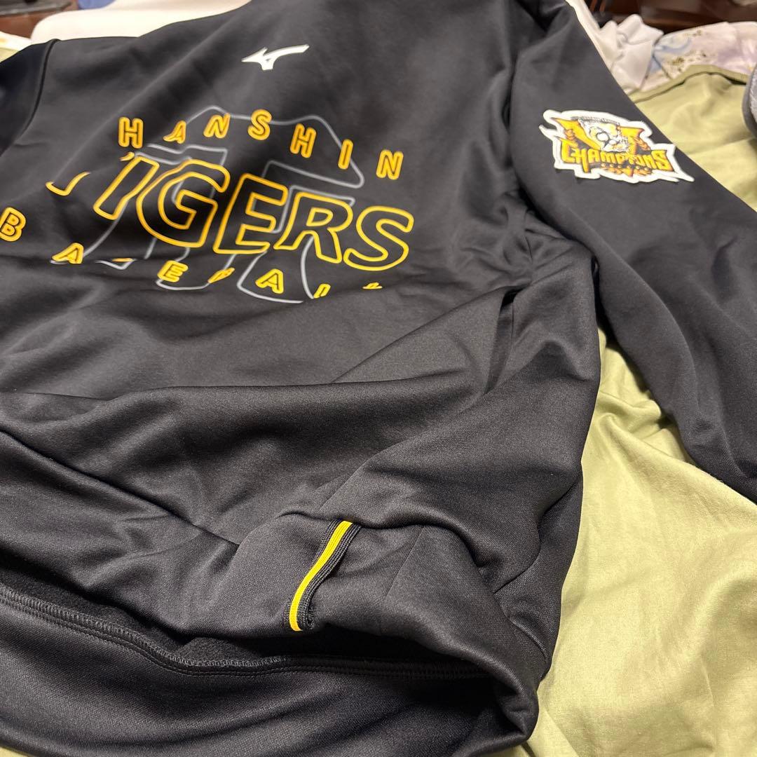 k*u様 HANSIN TIGERS 2023 Champions Hoodie