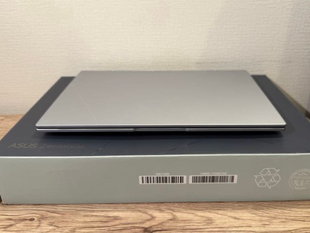 [第13世代 core i7] ASUS Zenbook 16G 1TB